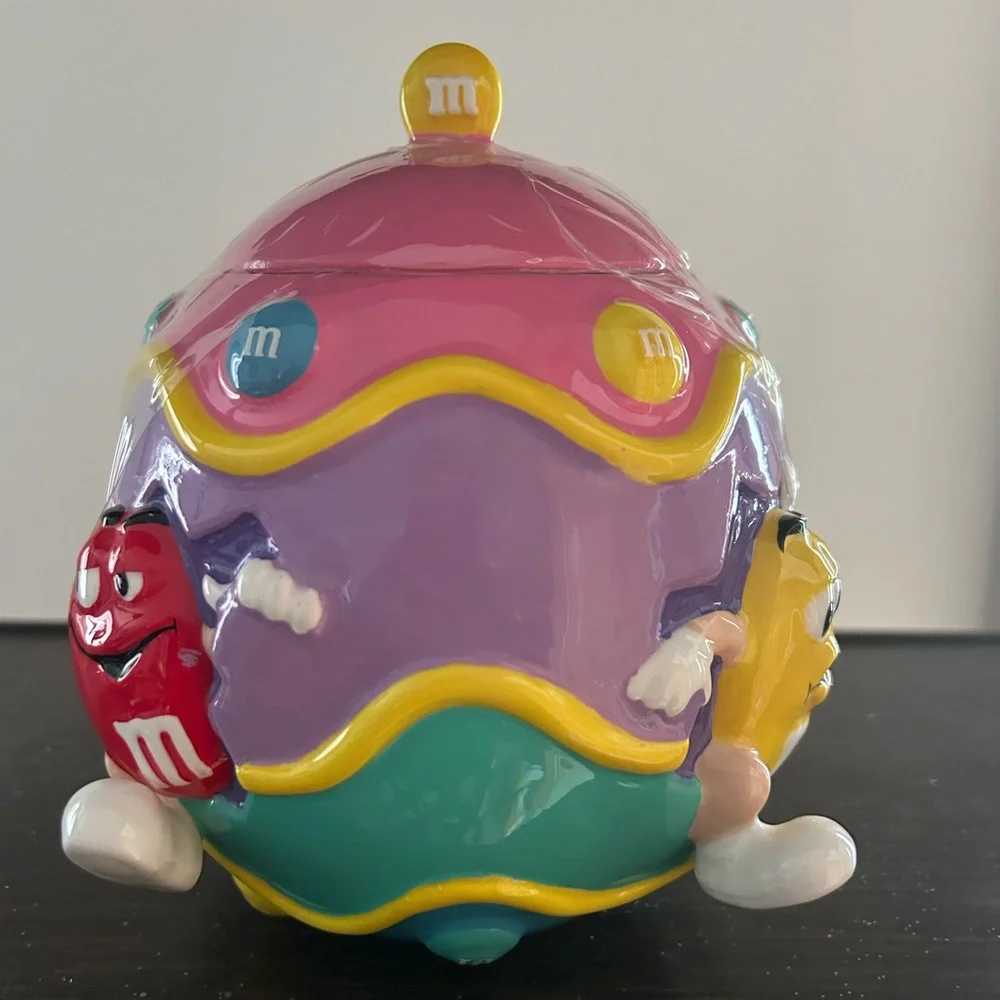 M&M'S Easter Egg candy/cookie Sealed Rare